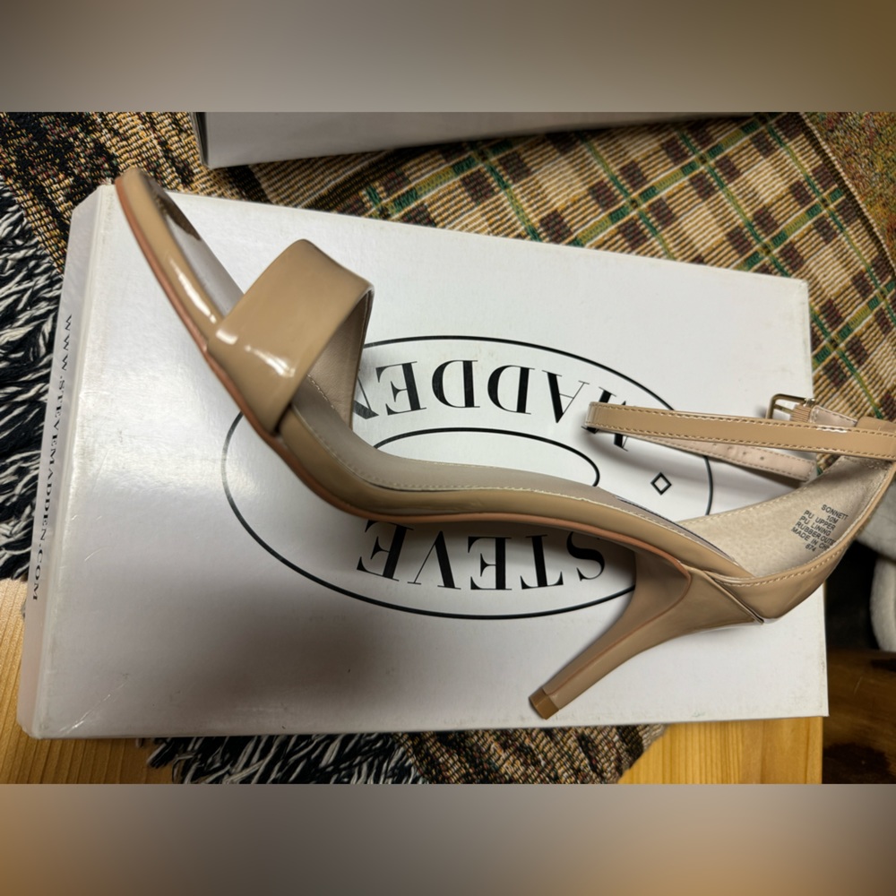 Steve Madden Sonnett Heels